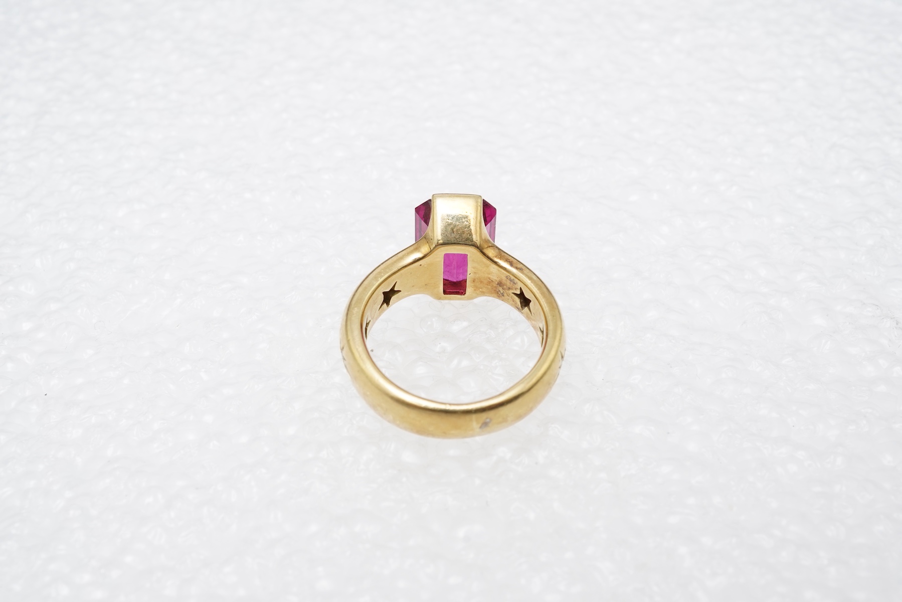 A rubellite tourmaline and diamond ring